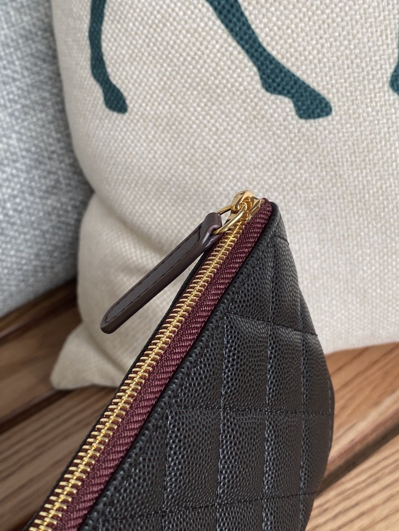 Ch**el wallet purse